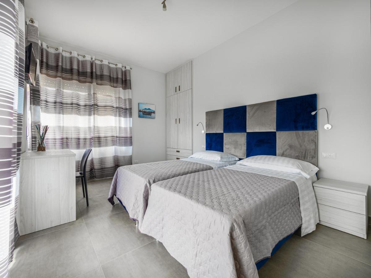 Azzurro Park Suite Sorrent Exterior foto